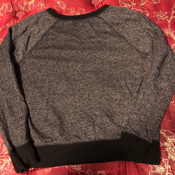 Pullover Sweater - Picture 4 of 4